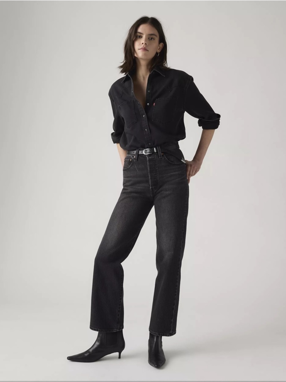 Levi's ribcage straight ankle jeans in black 28x29